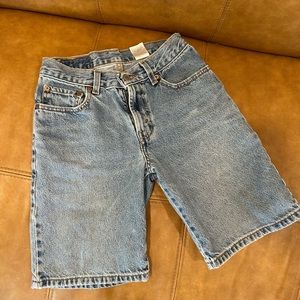 Vintage Levi’s Bermuda light denim shorts